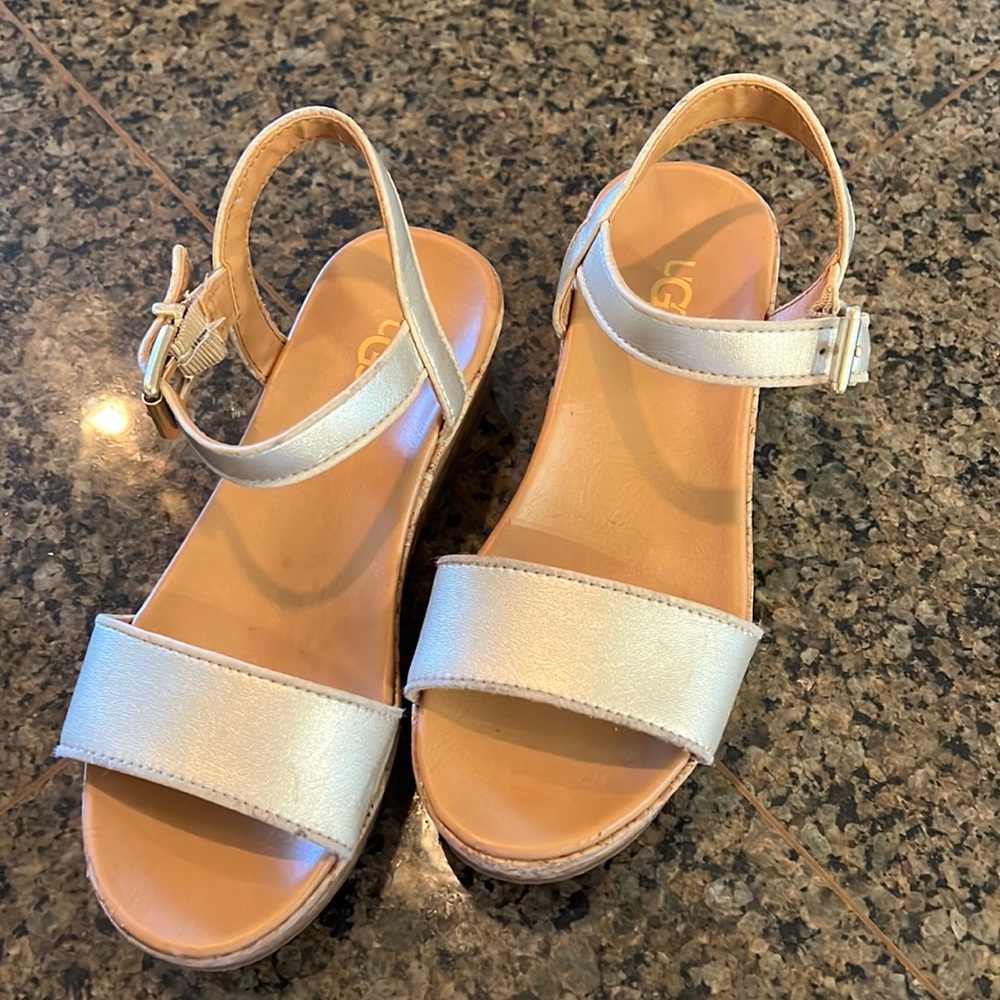 Ugg Sandals Size 1